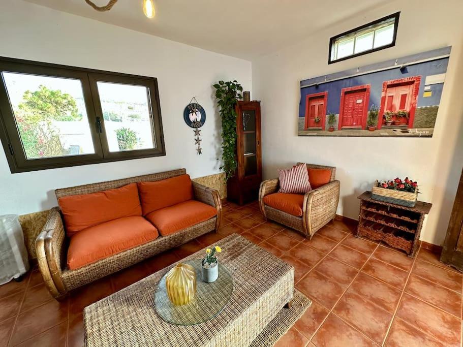 Villa Peaceful Oasis With Magical Sea Views And A Pool Santa Cruz de Tenerife Exterior foto